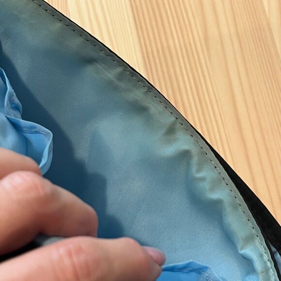 Travelon Black Travel Sling Crossbody Nylon Multi-Pocket Unisex Lightweight - Picture 5 of 10